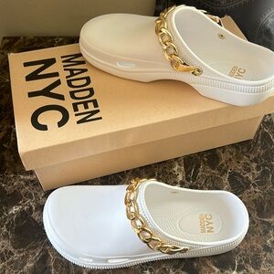 MADDEN NYC WHITE STYLE FEMALE CROCS WITH  BOX, SIZE 9